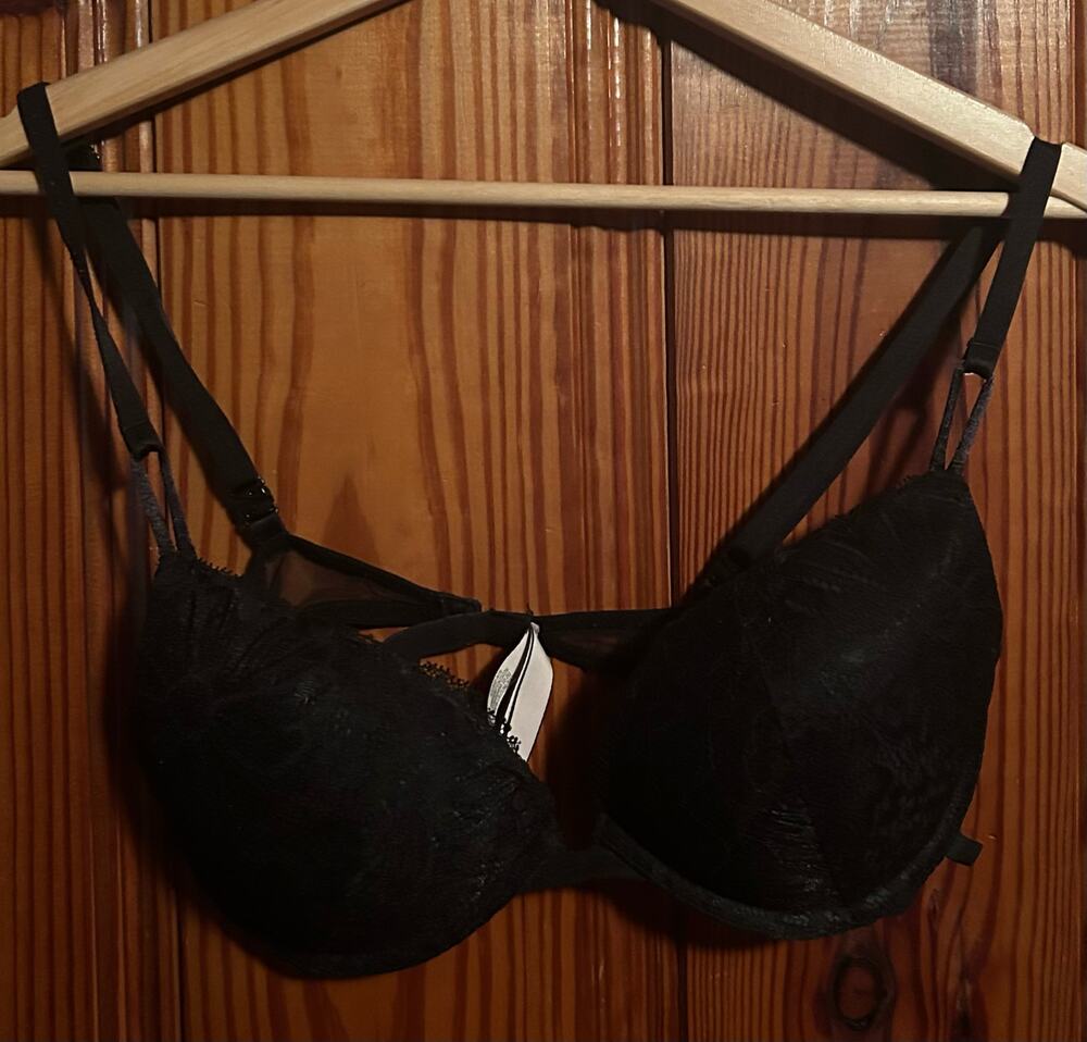 Victoria’s Secret women’s push-up bra lace black sexy 34c